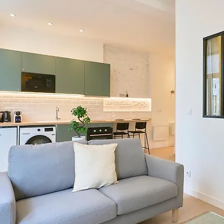 One-bedroom In The Heart Of *