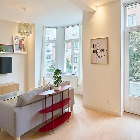 One-bedroom In The Heart Of *