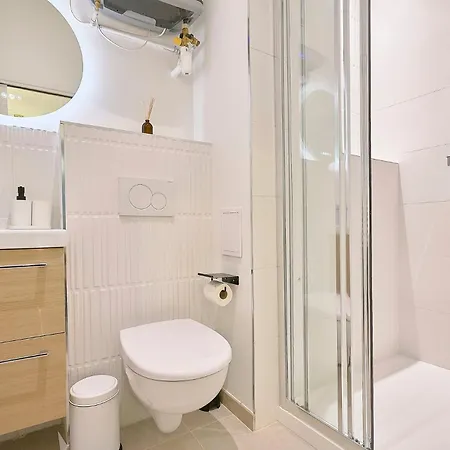 아파트 One-bedroom In The Heart Of *